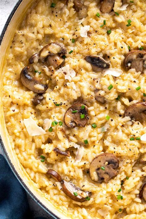 Recipe for mushroom risotto italian - Directions. Place the chicken stock and dried mushrooms (if using) in a microwave-safe container and microwave on high power until simmering, about 5 minutes. Remove from microwave. Using a slotted spoon, transfer rehydrated mushrooms to a cutting board and roughly chop.